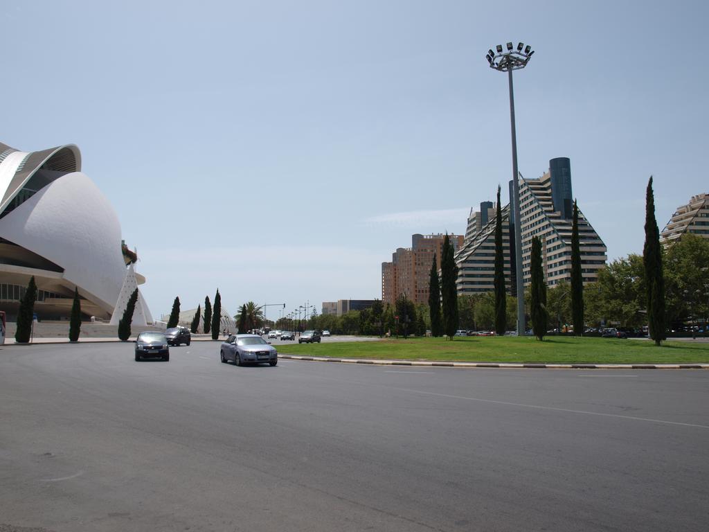 Apartup L'Umbracle Lägenhet Valencia Exteriör bild